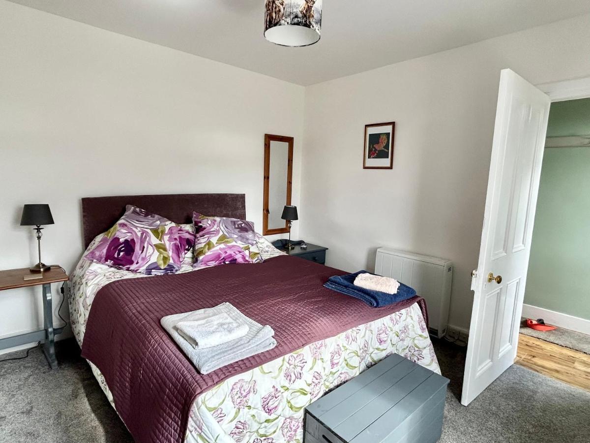 Lottie's Cottage, Rhynie, Aberdeenshire Holiday home